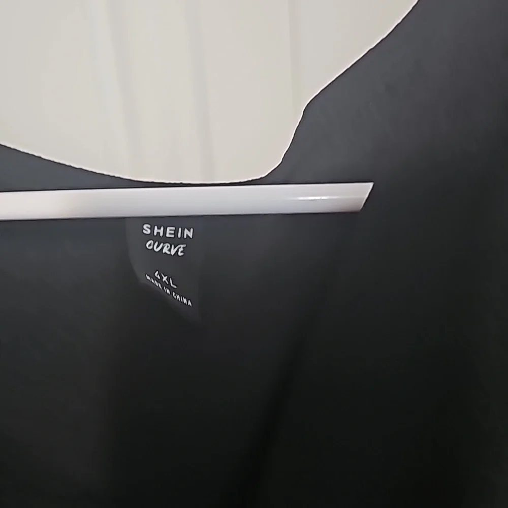 Gourgous new dress 4x shein - Picture 2 of 5